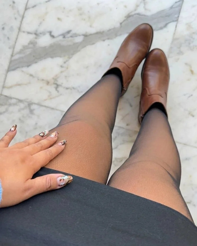 Fleece-lined tights outfit photo